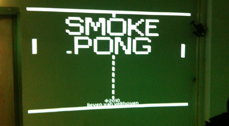 Smoke Pong